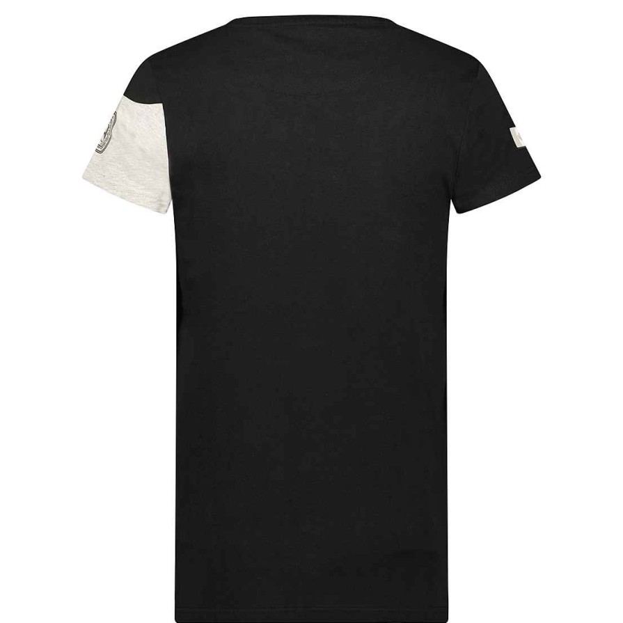 Man Canadian Peak T-Shirt | Jermaineak Black Rm Men 235